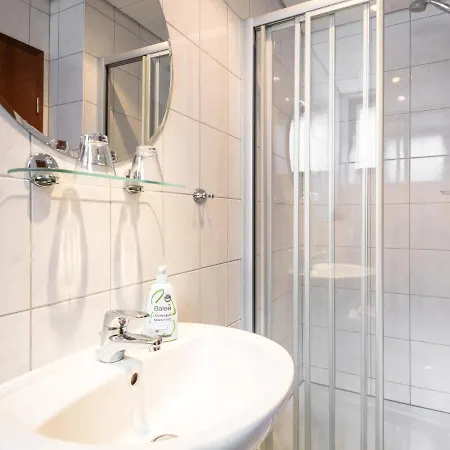 Reinskopf-1 By Interhome *